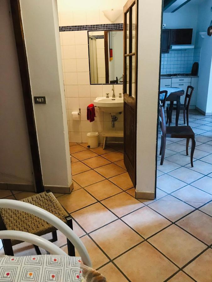 Casaria Da Adry Apartment Канобио Екстериор снимка